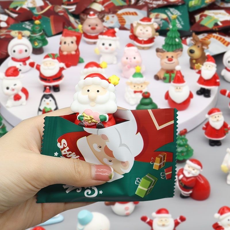 10個入りミニクリスマスブラインドバッグおもちゃ樹脂製サンタ - Kids Toys Xmas のレビューと価格